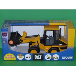 BRUDER traktor 02441 (laos)